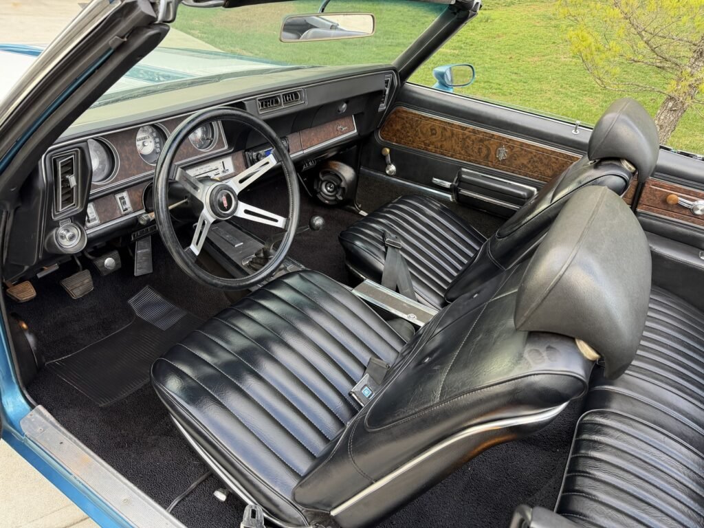 1971 OLDSMOBILE CUTLASS